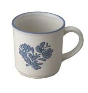 Pfaltzgraff Yorktowne Coffee Mug: Coffee Cups: Kitchen & Dining