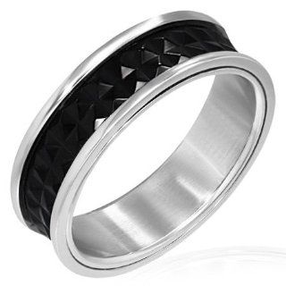 R327 10 Stainless Steel Row of Pyramid Band Ring with Faceted Black Onyx   Size 10 Mission Jewelry