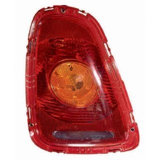 OE Replacement Mini Cooper Driver Side Taillight Assembly (Partslink Number MC2800103): Automotive