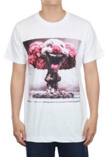 The Smile of A Clown Atomic Bomb Explosion Tee T Shirt Size M: Clothing