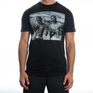 Remrylie Tupac & Snoop Dogg Beach Men's Black T Shirt (Small): Clothing
