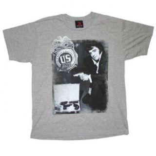 Elvis Presley   Badge T Shirt: Clothing