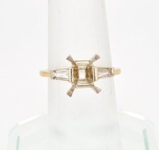 14K Yellow Gold Emerald Cut Diamond Engagement Ring Setting: Jewelry
