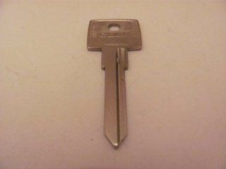 Mercedes   "Cole" Nickel Plated "Double Sided" Key Blank   (Cole   ME66 / Ilco   MB18 / Taylor   M79S/ Silca   HU23 / Curtis   MB 33): Automotive