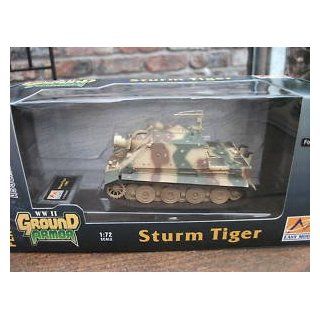 Easy Model 1:72 Sturmtiger Pzszstumrk Camo 1001 36101 Pre Built And Painted: Toys & Games