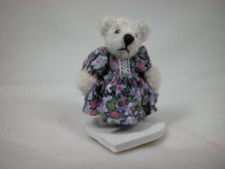World of Miniature Bears 1.25" Cashmere Bear #723A Collectible Miniature Bear Made by Hand: Toys & Games