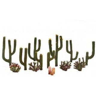 3 Pack Cactus Plants 1/2"   2 1/2" 13 Pack (Product Catalog: Model Building Supplies): Office Products