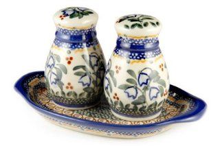 Polish Pottery Bluebell Salt & Pepper Shakers: Kitchen & Dining