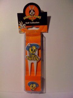 Warner Brothers Looney Tunes Golf Collection TWEETY BIRD Divot Tool Marker Kit  Sports & Outdoors