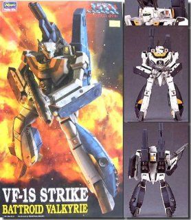 Macross 1/72 Scale VF 1S Strike Battroid Valkyrie Construction Kit: Toys & Games