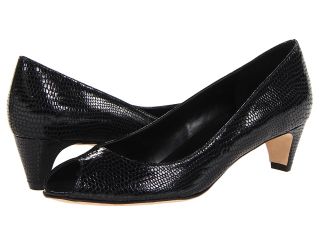 Vaneli Baxter Womens 1 2 inch heel Shoes (Multi)