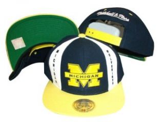 Michigan Wolverines Panel Down Snapback Adjustable Plastic Snap Back Hat / Cap Clothing