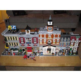 LEGO Creator 10224 Town Hall: Toys & Games