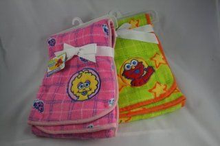 Sesame Beginnings 30x30 Fleece Blanket (Bright Lime Green with Elmo) : Nursery Blankets : Baby