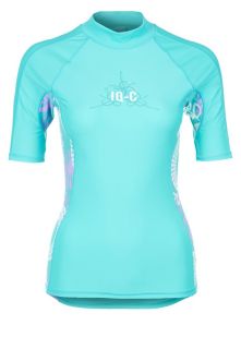 IQ Company   VILLIVARU   Rash vest   turquoise