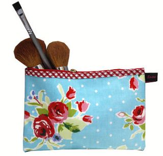oilcloth cosmetic bag vintage inspired by love lammie