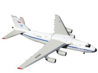 Gemini Jets Russia Air Force AN 124 Diecast Aircraft, 1:400 Scale: Toys & Games