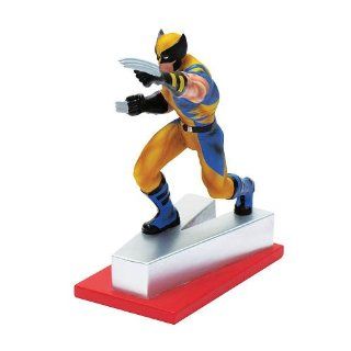 Marvel Universe Wolverine "V" Collectible Figurine: Toys & Games