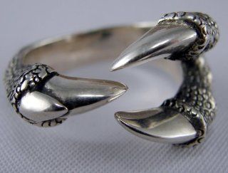 A Dragon's Claw RingNice and Heavy in Sterling Adjustable from size 8 to 12: Jewelry