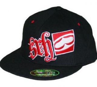SRH CODE Fitted Cap Hat   Black/Red (S/M (6 7/8 7 1/4)): Clothing