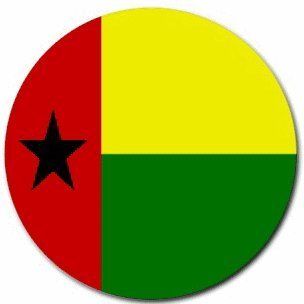 Guinea Bissau Flag Round Mouse Pad : Office Products