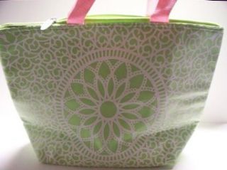 Two's Company   Chantilly Chic Thermal Tote, Insulated Lunch Bag, Cooler, Green with White Design: Clothing
