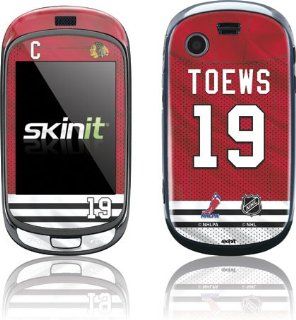 NHL   Player Jerseys   Chicago Blackhawks #19 Jonathan Toews   Samsung Gravity T (SGH T669)   Skinit Skin: Electronics