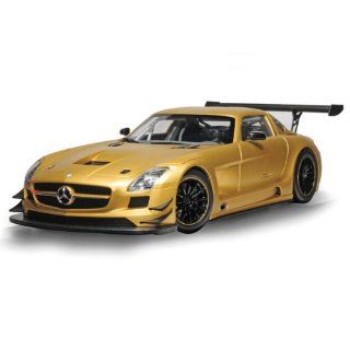 2011 Mercedes SLS AMG GT3 Street Version 1/18 Gold: Toys & Games
