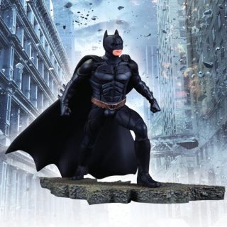 Dark Knight Rises: Batman 1:12 Scale Statue      Toys