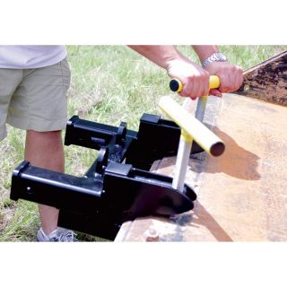 Load-Quip Heavy-Duty Hitch Receiver Clamp  Bucket Accessories