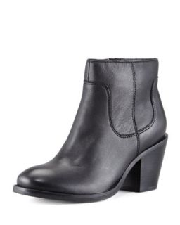 Crazy for Your Leather Bootie   Seychelles   Black (6B)