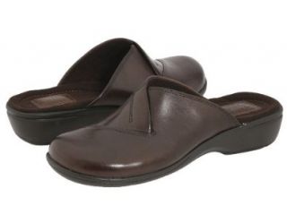 Clarks Ruthie May Womens Clogs Mules Shoes Dark Brown 10: Shoes