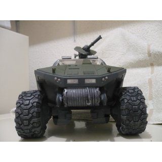 McFarlane Toys Halo Reach Series 1 Deluxe Warthog Vehicle Box Set: Toys & Games
