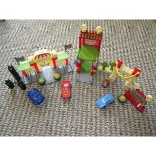 Radiator Springs Mega Bloks Set #7796: Toys & Games