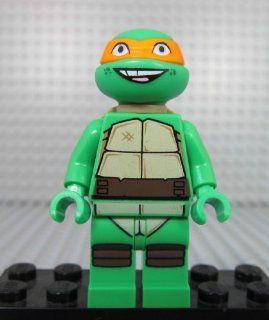 Lego Teenage Mutant Ninja Turtles Michaelangelo Minifigure: Toys & Games