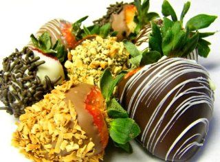 Chocolate Covered Strawberries   8 Per Box : Candy And Chocolate Covered Fruits : Grocery & Gourmet Food