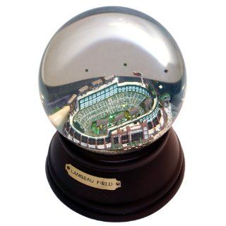 NFL Green Bay Packers New Lambeau Field Musical Snow Globe : Sports Related Collectible Water Globes : Sports & Outdoors