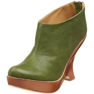 Cindy Says Women's Vivica Bootie, Green, 5 M US: Shoes