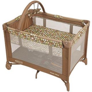 Graco   Pack n' Play Portable Playard, Lively Dots