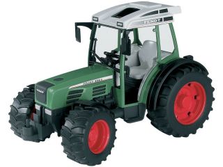 Fendt 209 S Tractor Green   Vehicle Toy by Bruder Trucks (02100)