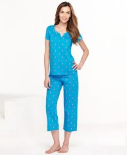 HUE Palmettes Top and Capri Pajama Pants Set